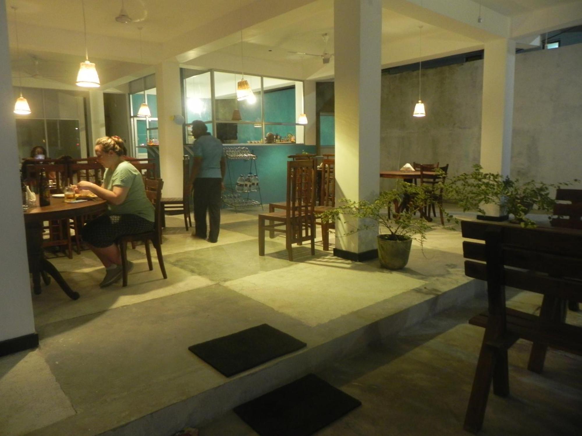 Rainbowswell Beach Resort Unawatuna Esterno foto